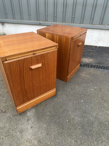 Mcintosh bedside cabinets - bedside,
